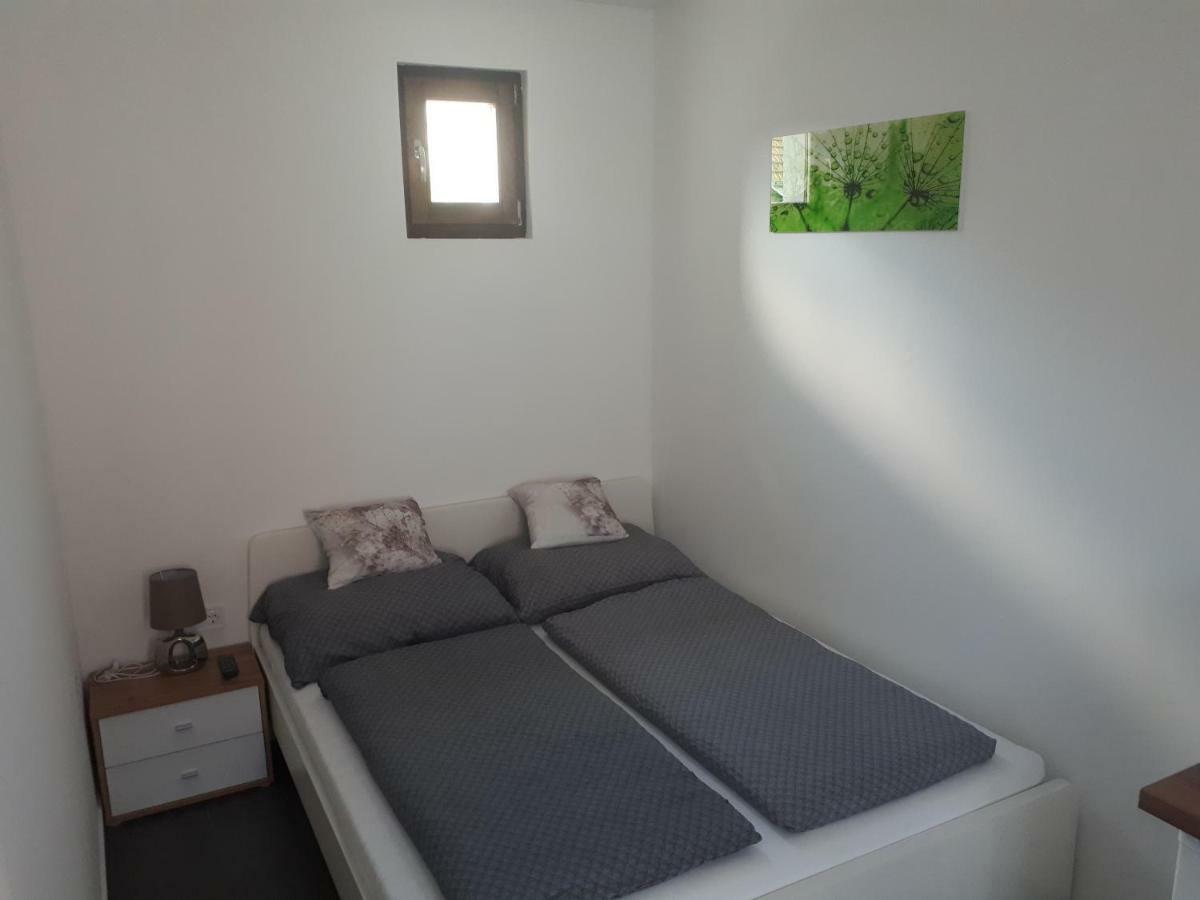 Éden Apartman Hajdúszoboszló Exterior foto