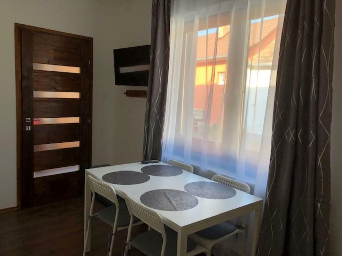 Éden Apartman Hajdúszoboszló Exterior foto